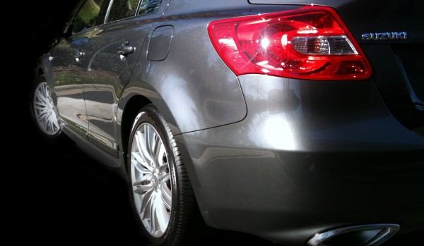 2012 Kizashi GTS 10.jpg